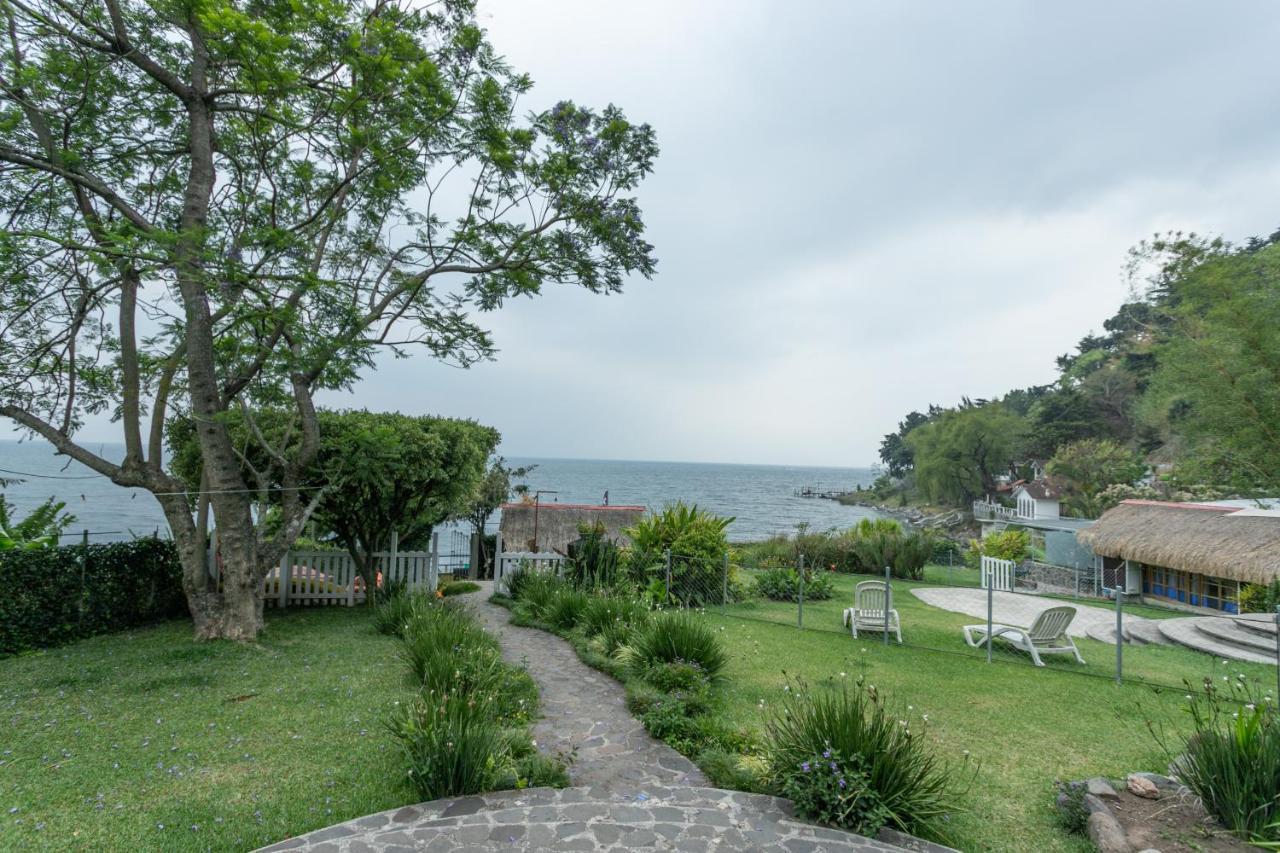 Lake Front Retreat At Los Elementos Santa Cruz La Laguna Exterior foto