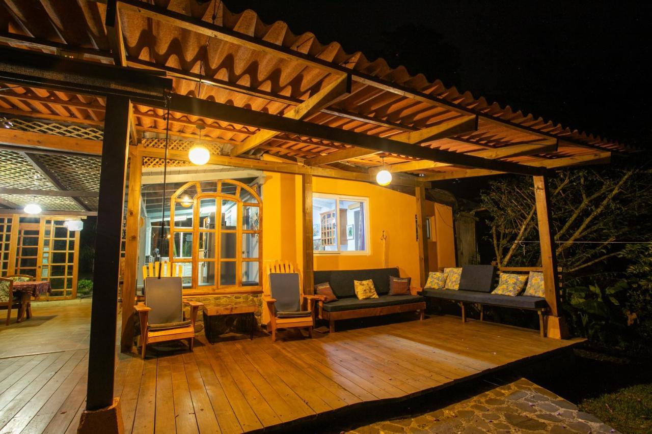 Lake Front Retreat At Los Elementos Santa Cruz La Laguna Exterior foto