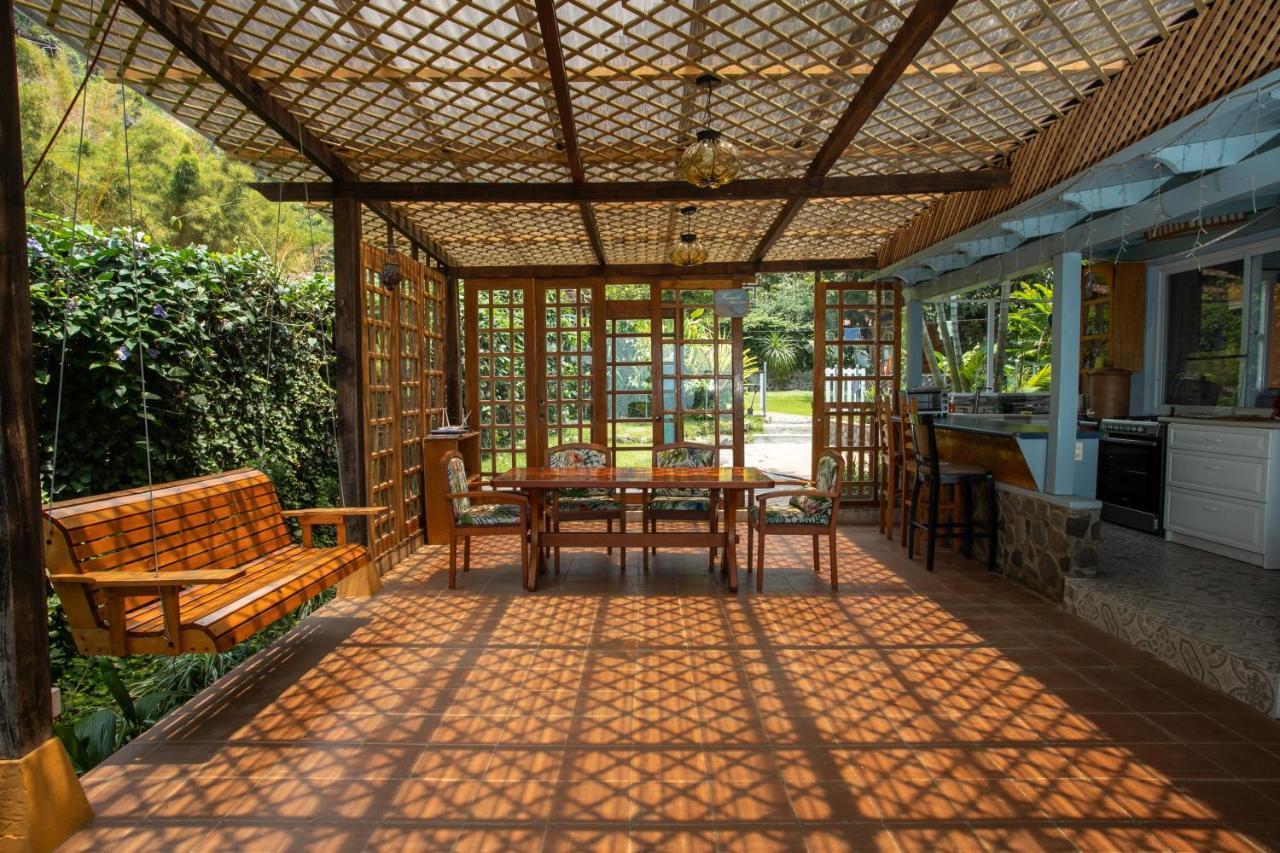 Lake Front Retreat At Los Elementos Santa Cruz La Laguna Exterior foto